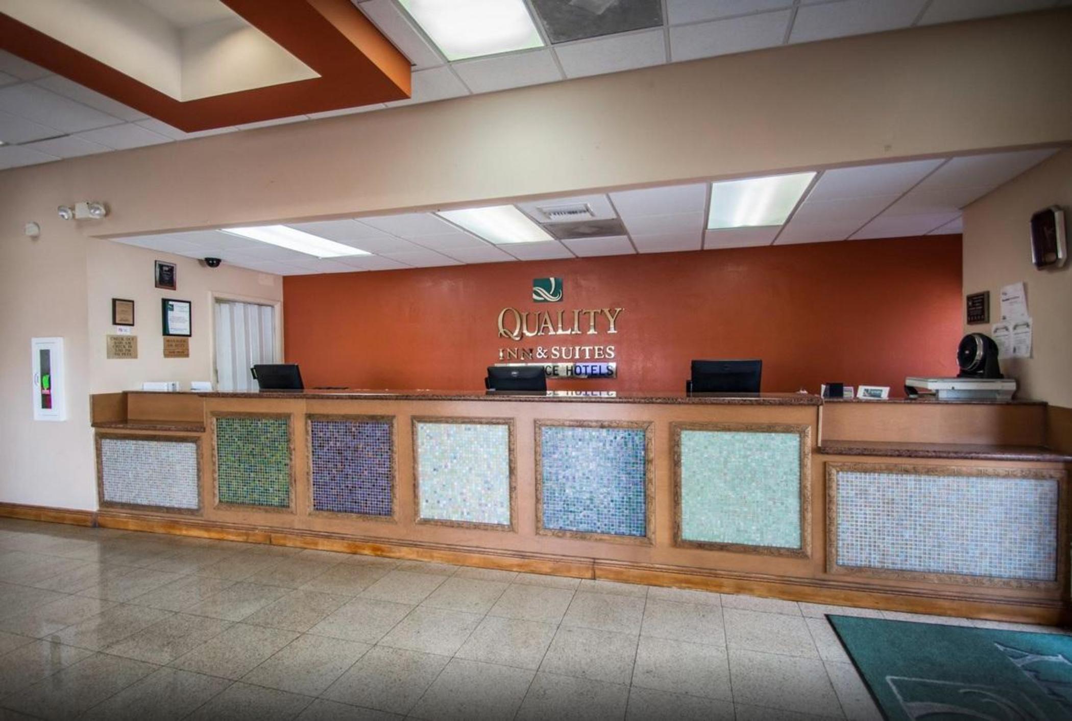 Quality Inn & Suites Eastgate Киссимми Экстерьер фото