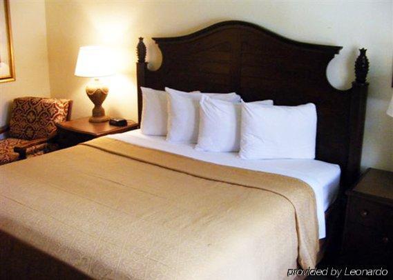 Quality Inn & Suites Eastgate Киссимми Номер фото