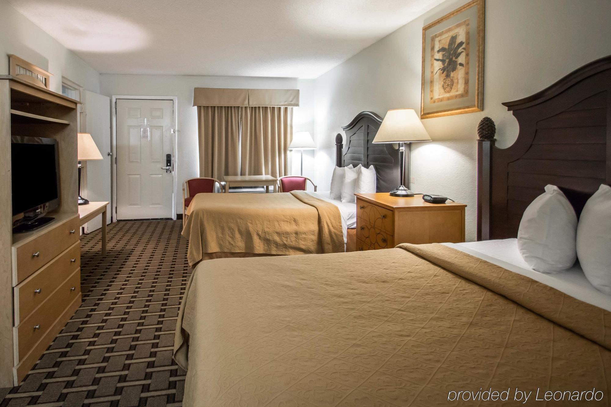 Quality Inn & Suites Eastgate Киссимми Экстерьер фото