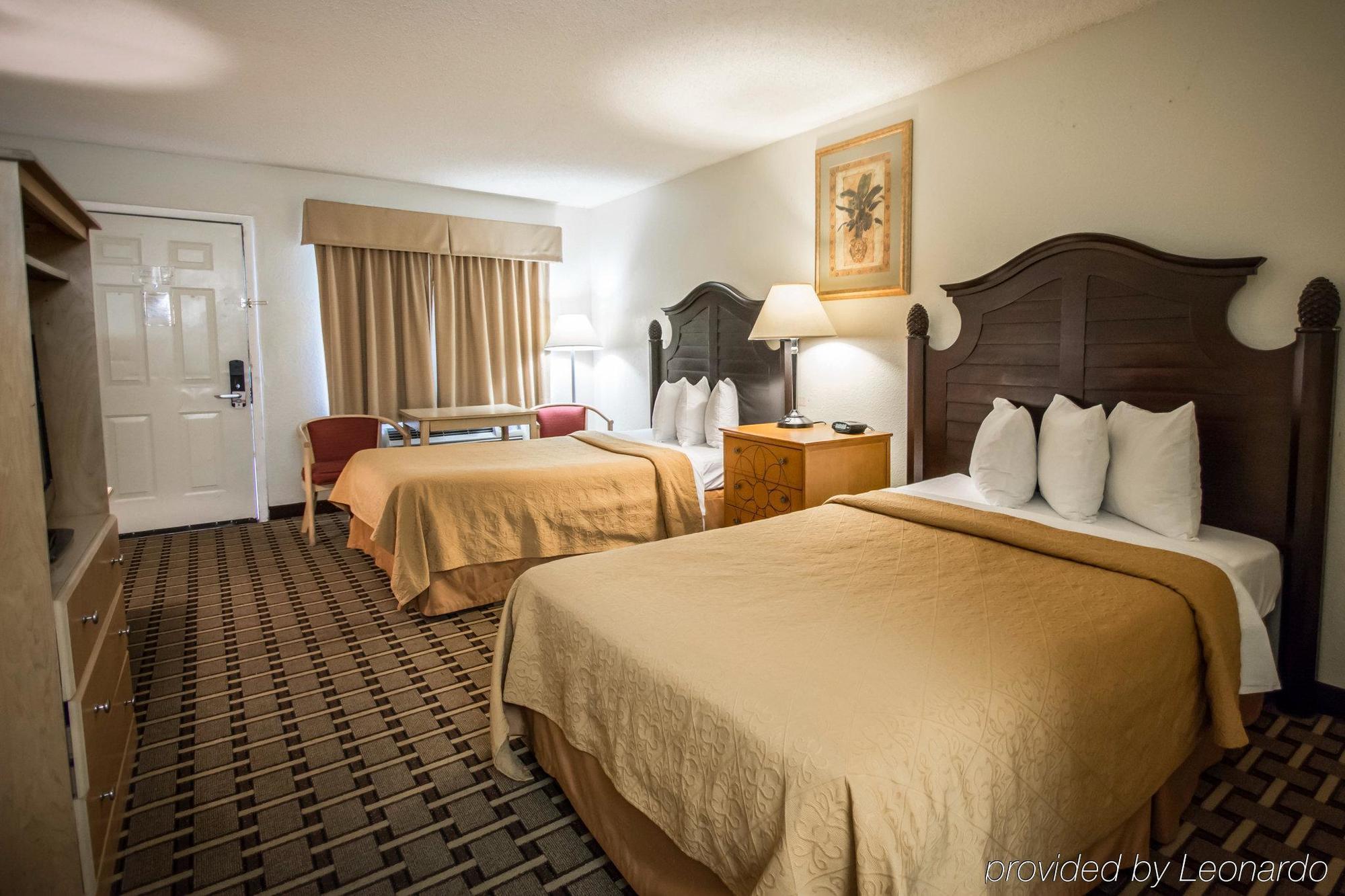 Quality Inn & Suites Eastgate Киссимми Экстерьер фото
