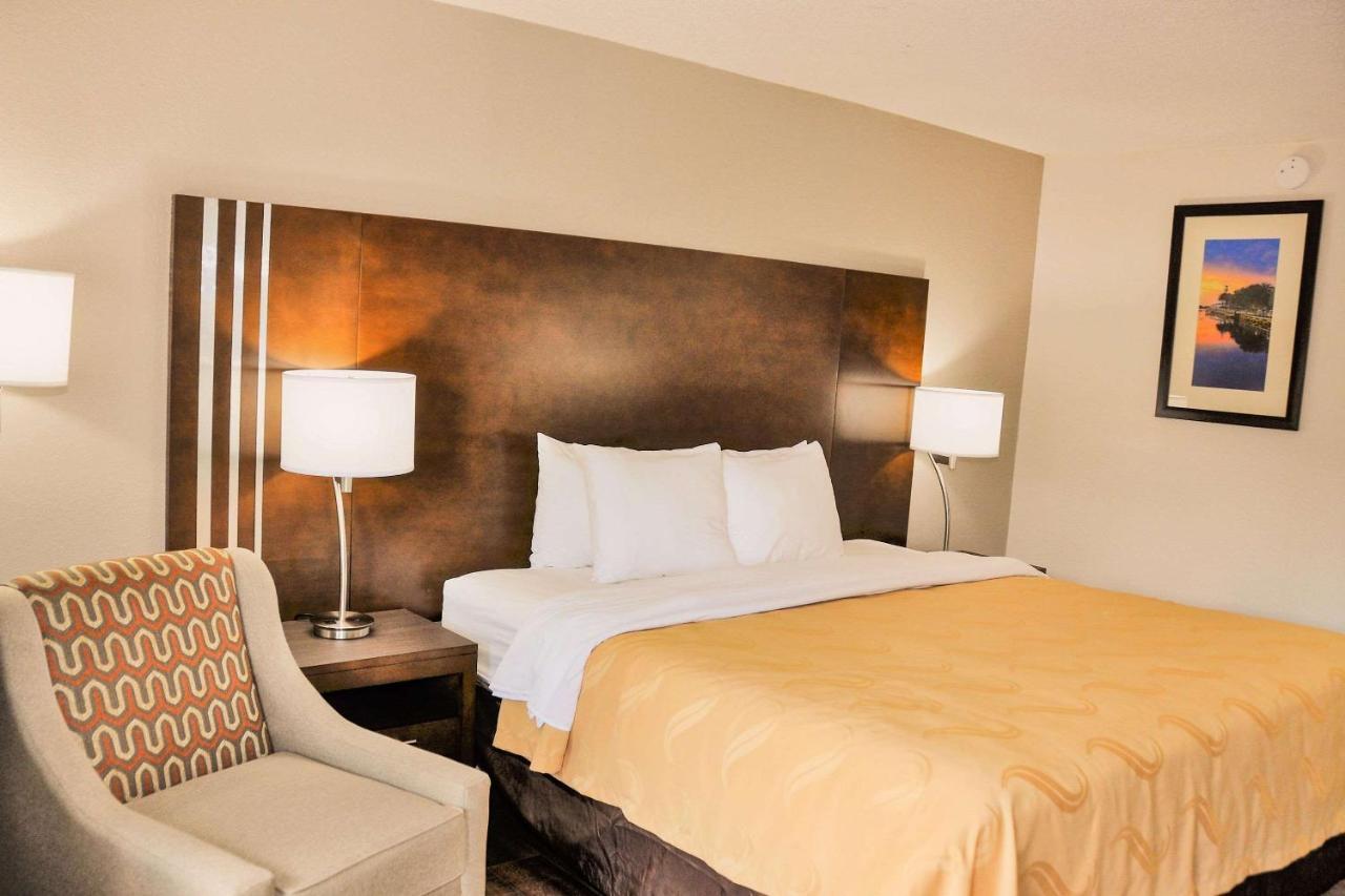 Quality Inn & Suites Eastgate Киссимми Экстерьер фото